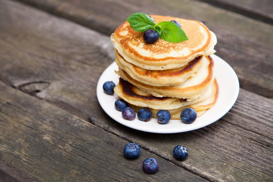 Białkowe placuszki z twarogiem i odżywką